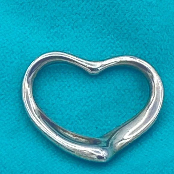 Tiffany & Co Sterling Sliver Elsa Peretti Open Heart Pendant - Picture 3 of 7